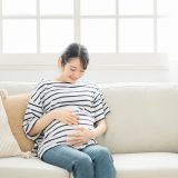 逆子体操では治らない！？逆子の正しい治し方