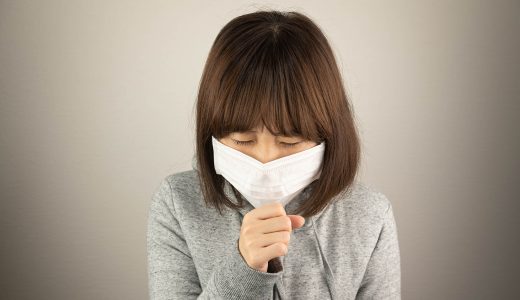 長引く咳は要注意！？咳喘息の特徴とその治療